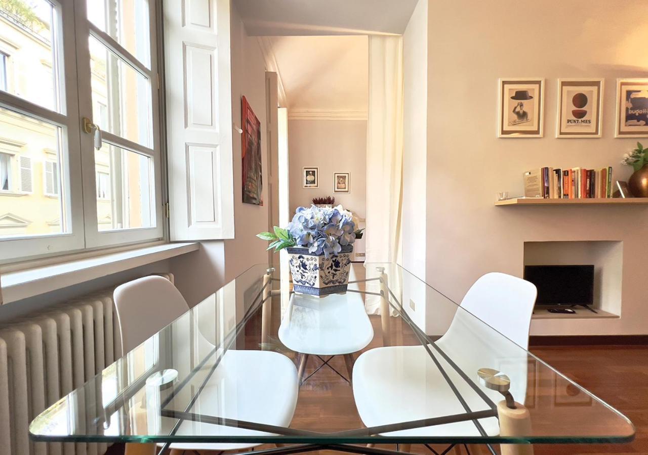 Comfort Zone-charming, Quiet, Historic Center Apartment Turin