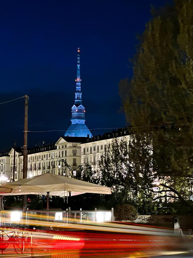 Comfort Zone-charming, Quiet, Historic Center Apartment Turin